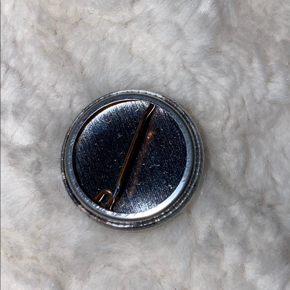 Pin - Picture 2 of 2